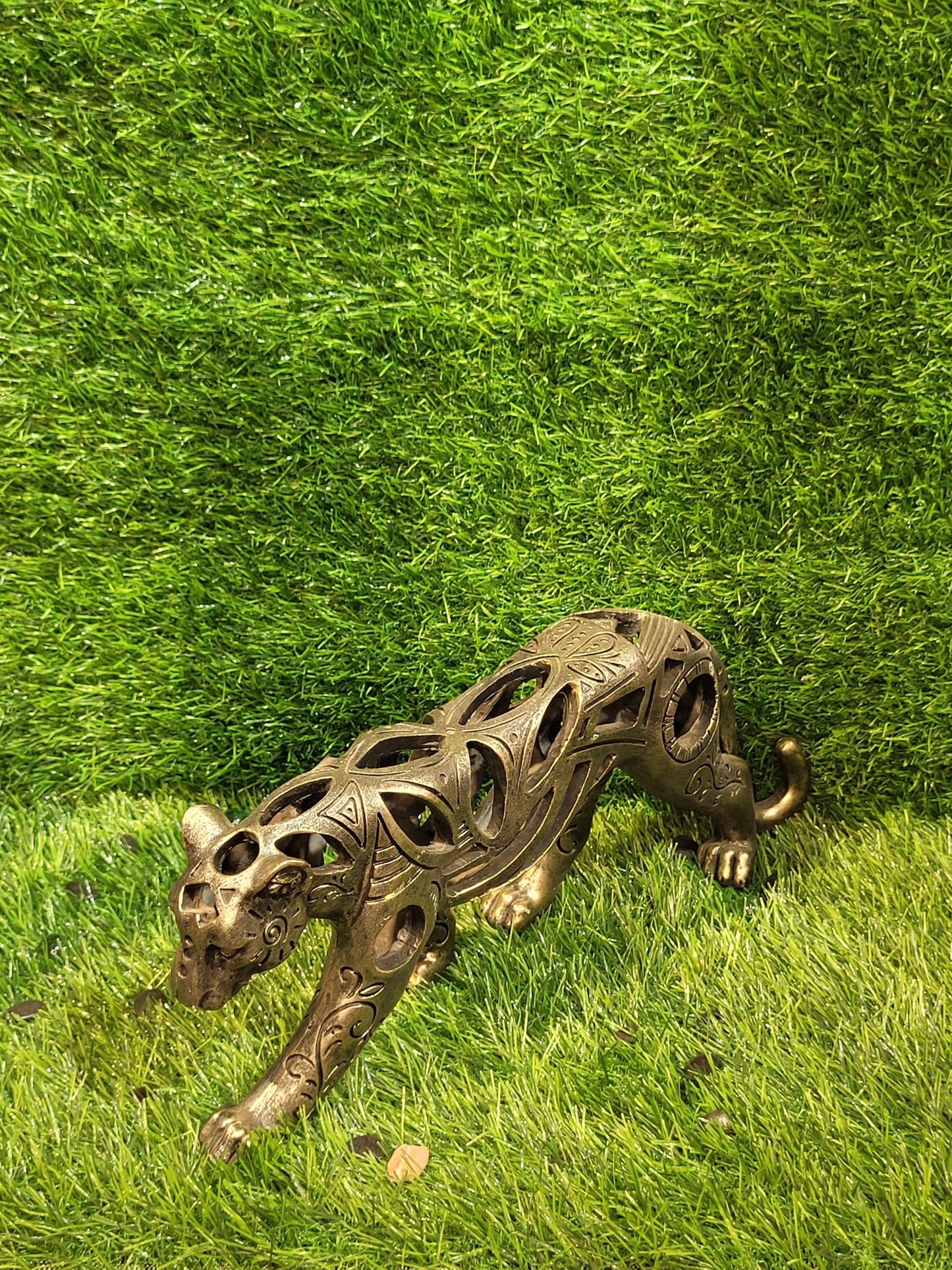 Antique-Bronze Panther Sculpture
