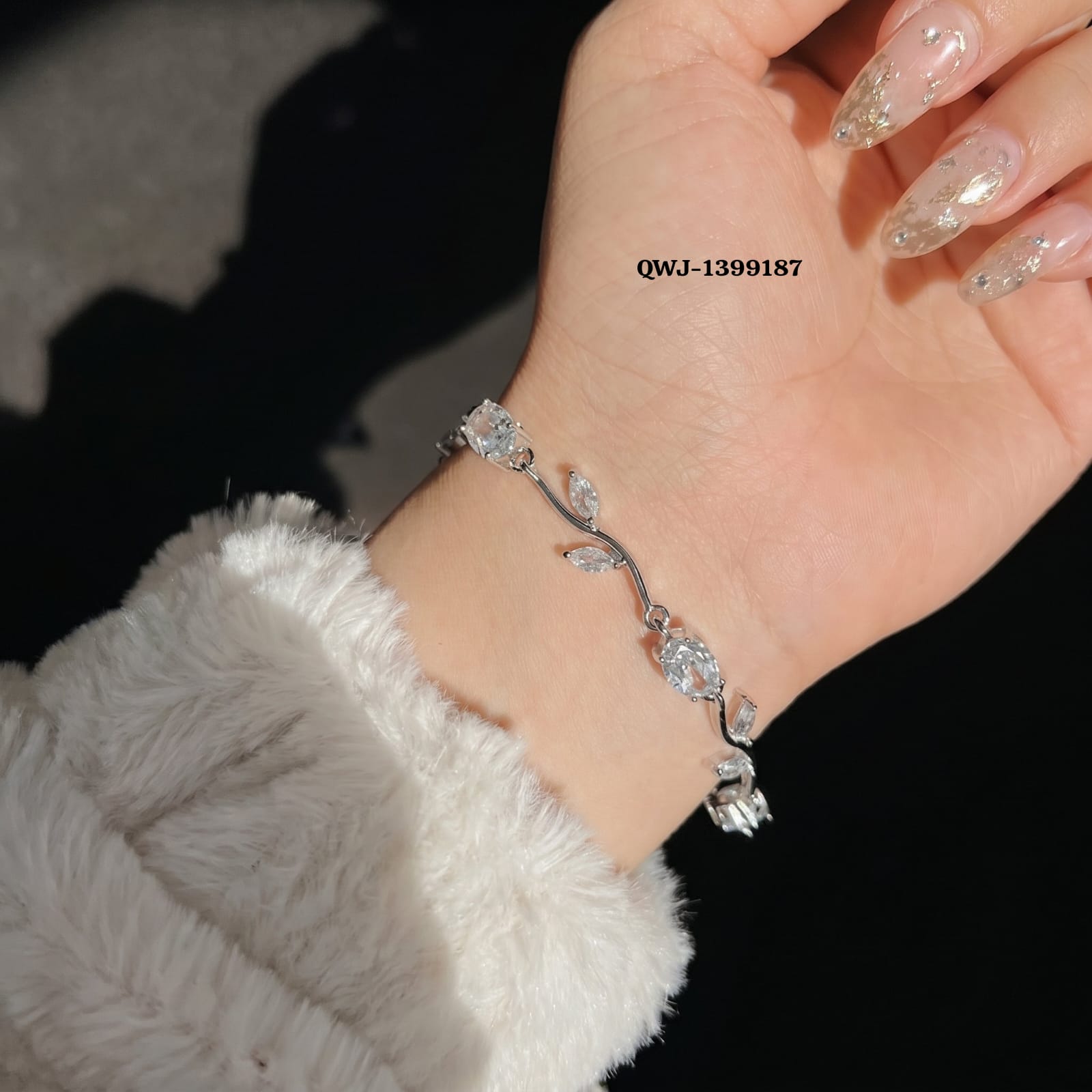 Tulip Bracelet - Image 4