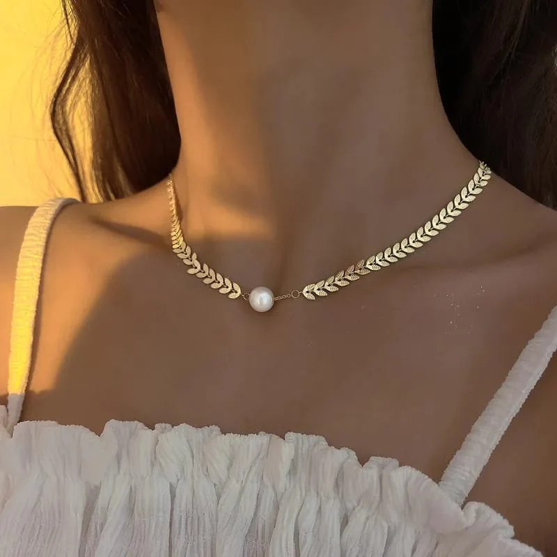 Korean Pearl Necklace