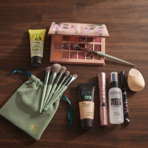 9-Piece Makeup Set