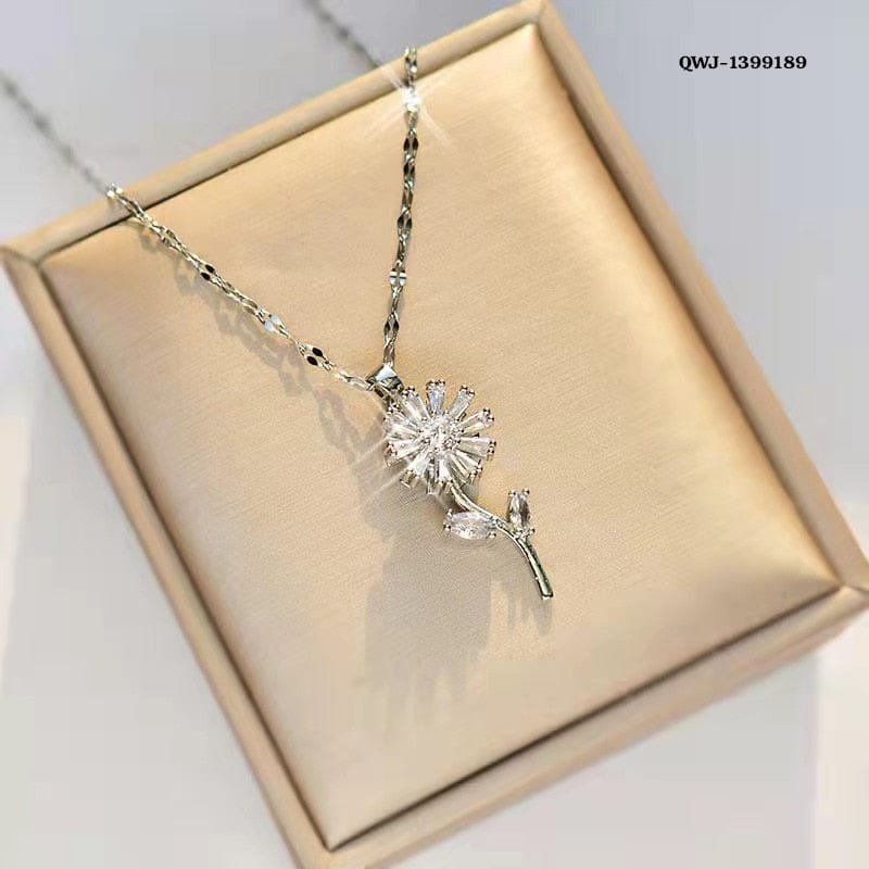 Flower Rotation Necklace