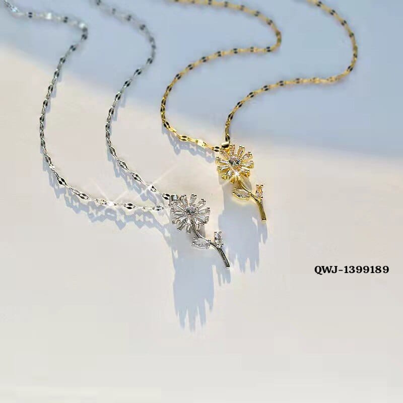 Flower Rotation Necklace - Image 2
