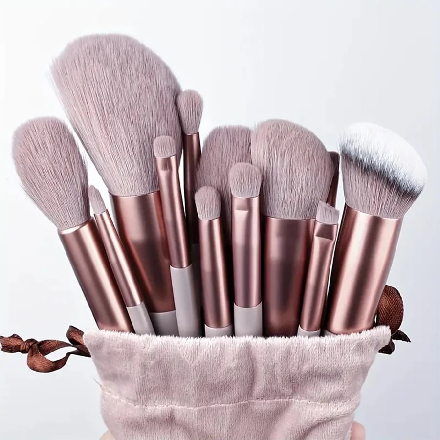 13-Piece Makeup Brush Set with Pouch - Image 2