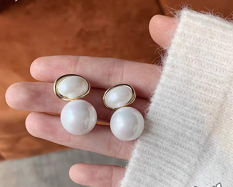 Oval Marble Korean Earrings - Image 2
