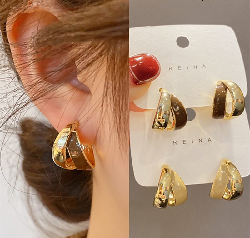Dual Color Korean Earrings - Image 3
