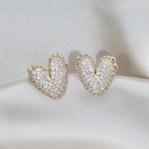 Zircon Heart Stud Earrings