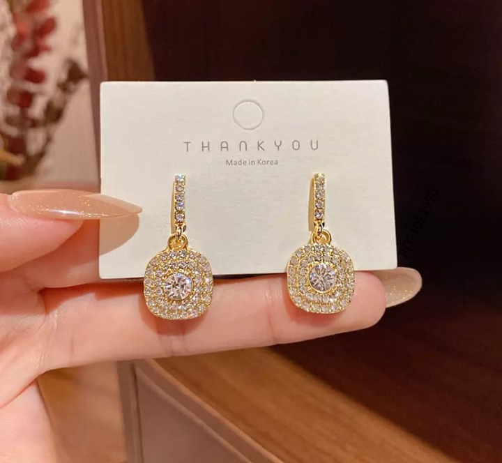 Crystal Dangle Earrings - Image 3