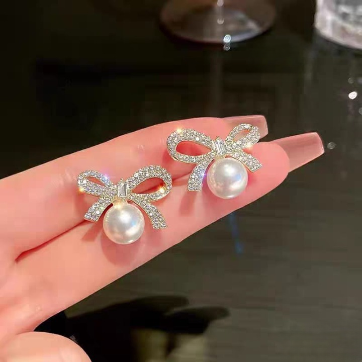 Bow Knot Pearl Earrings - Image 2